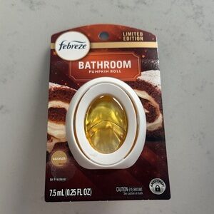 Febreze Bathroom Air Freshener - Limited Edition Pumpkin Roll